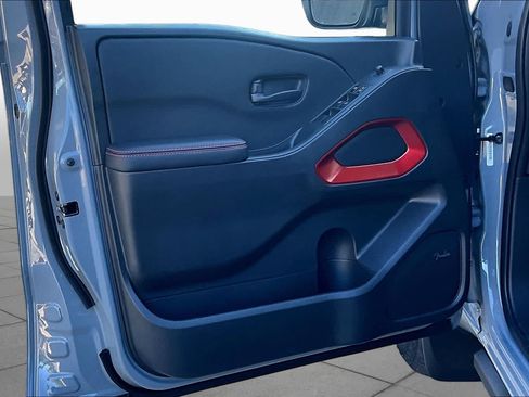 New 2026 Nissan Frontier Pro-X w/ Pro Premium Package RWD image 13
