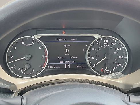 Used 2024 Nissan Sentra SV FWD image 18