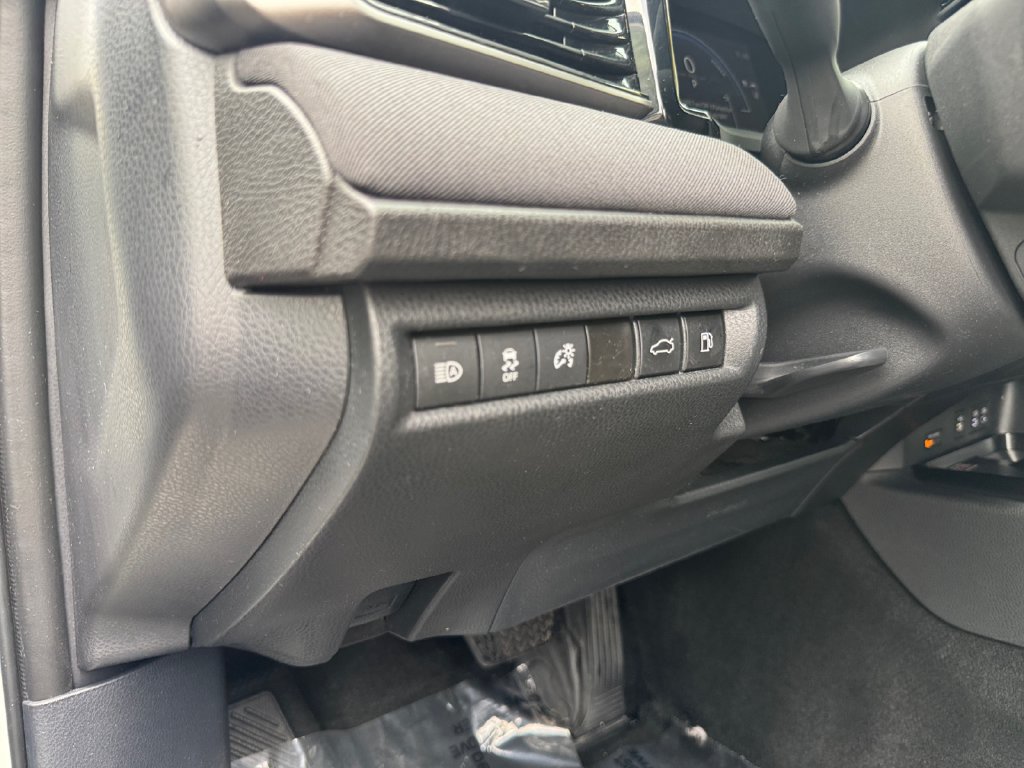 Used 2025 Toyota Camry LE FWD image 21