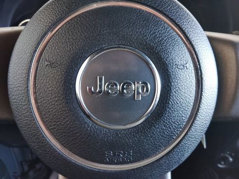 Used 2016 Jeep Wrangler Unlimited Sport AWD/4WD image 24