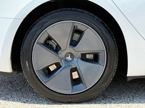 Used 2023 Tesla Model 3 Standard Range RWD image 24