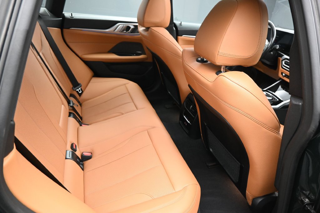 Used 2023 BMW i4 eDrive35 RWD image 28