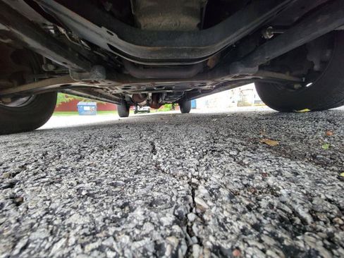 Used 2018 Ford Transit 150 XL RWD image 44