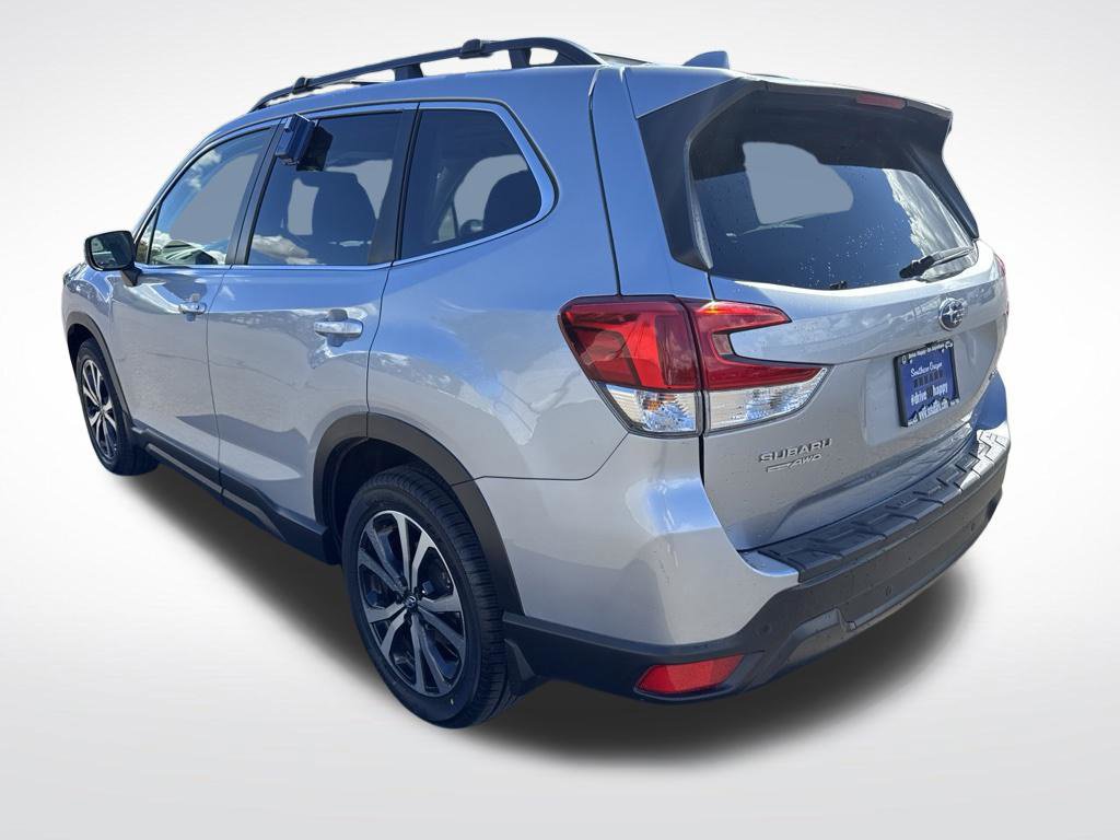 Used 2022 Subaru Forester Limited w/ Popular Package #2 AWD/4WD image 5