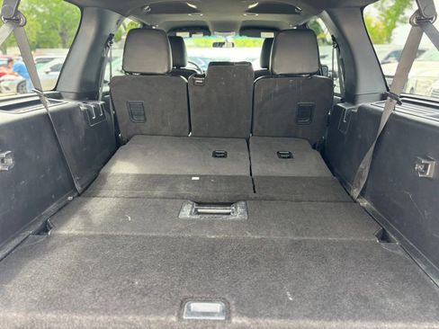 Used 2016 Ford Expedition EL XLT image 23