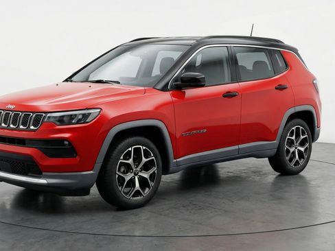 Used 2025 Jeep Compass Limited image 3