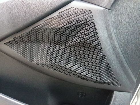 Used 2023 Kia Seltos LX AWD/4WD image 13