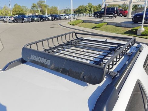 Used 2021 Toyota 4Runner Trail Special Edition image 37