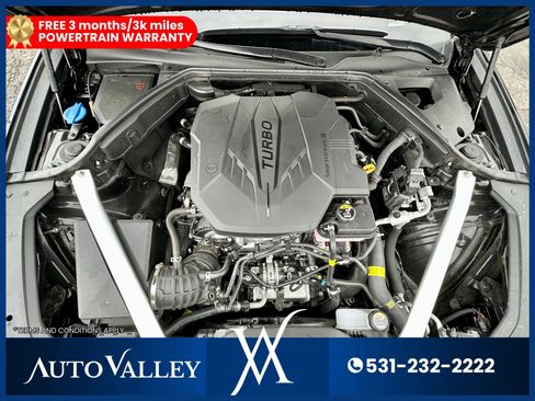 Used 2025 Genesis G70 2.5T RWD image 40