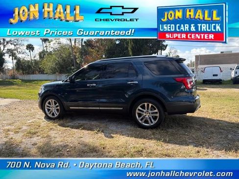 Used 2017 Ford Explorer Limited image 6