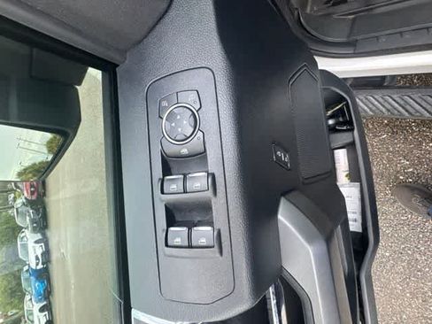 Used 2018 Ford F150 XLT w/ Equipment Group 302A Luxury AWD/4WD image 20