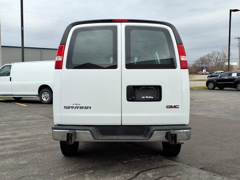 Used 2024 GMC Savana 2500 Work Van w/ Driver Convenience Package image 6
