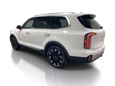 Used 2024 Kia Telluride SX Prestige AWD/4WD image 2
