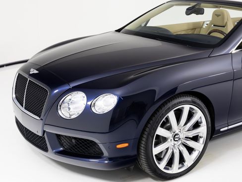 Used 2014 Bentley Continental GT image 45