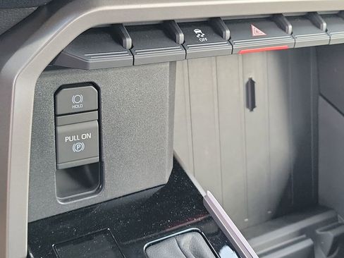 New 2026 Toyota Tundra SR5 AWD/4WD image 17
