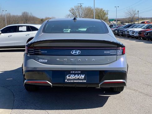 New 2026 Hyundai Sonata SEL FWD image 6