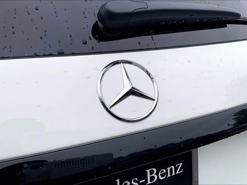 Used 2026 Mercedes-Benz GLC 300 4MATIC image 28