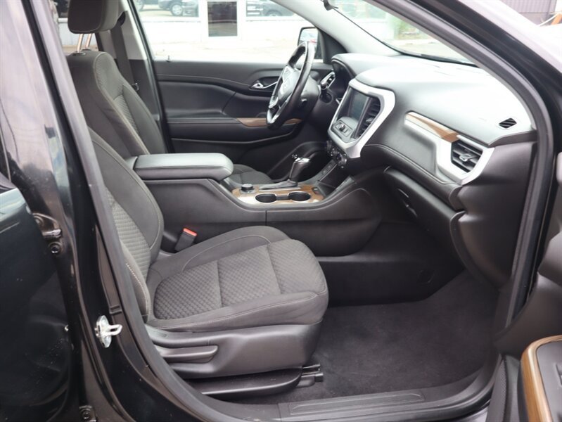 Used 2019 GMC Acadia SLE w/ Driver Alert Package I FWD image 9