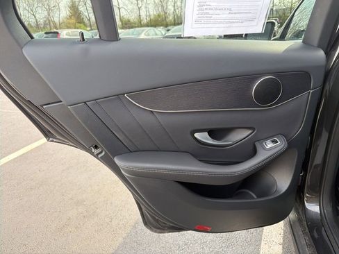 Used 2022 Mercedes-Benz GLC 300 4MATIC image 19