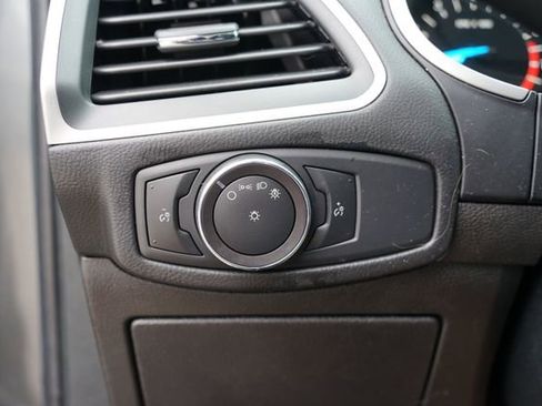 Certified 2018 Ford Edge SEL image 13