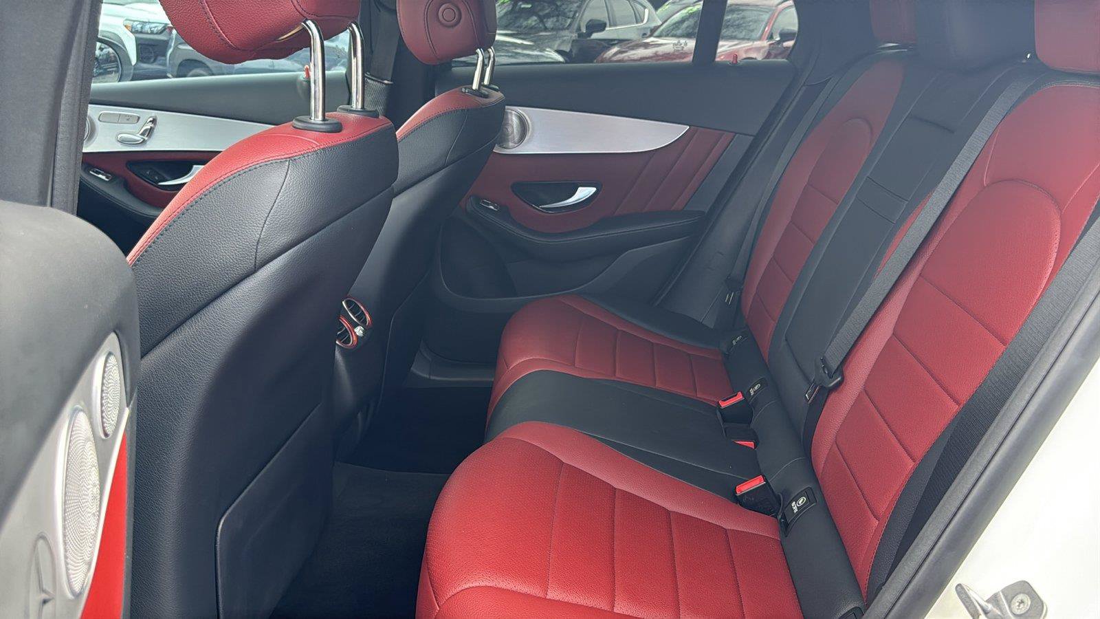 Used 2019 Mercedes-Benz GLC 300 4MATIC Coupe image 23