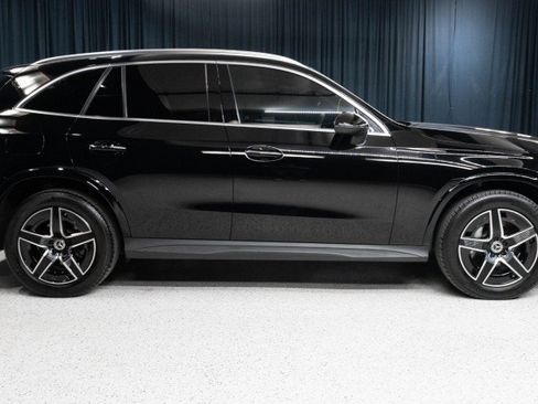 Certified 2026 Mercedes-Benz GLC 300 4MATIC image 4