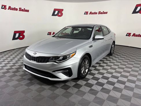 Used 2020 Kia Optima LX FWD image 1