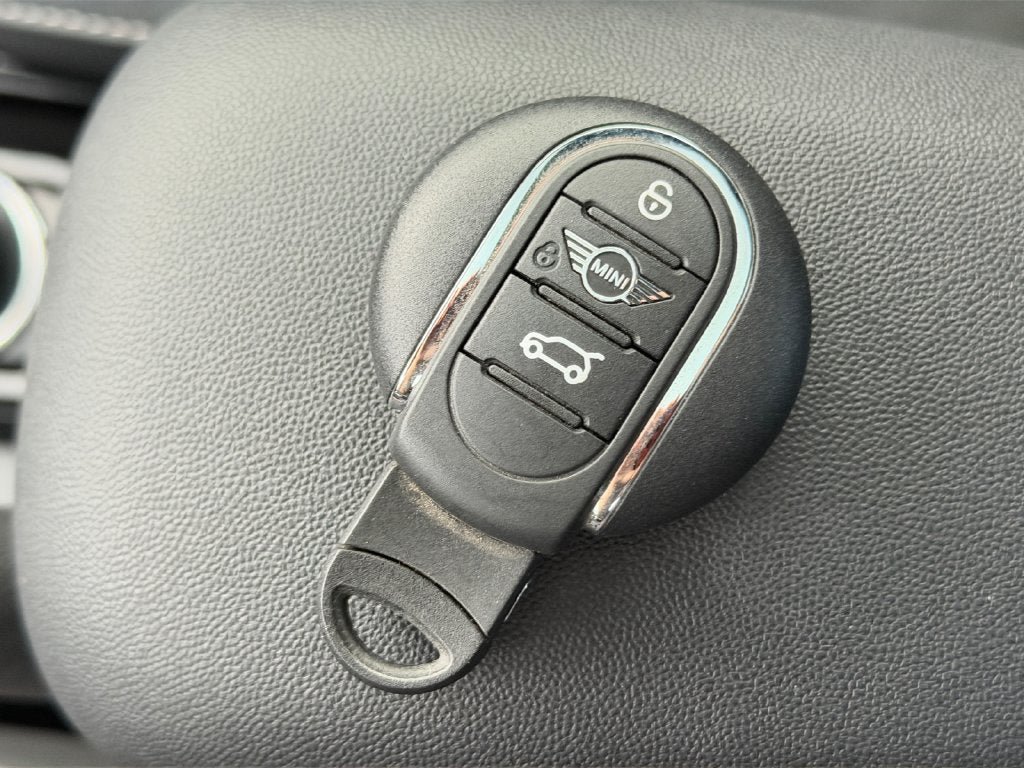 Used 2024 MINI Cooper S FWD image 31
