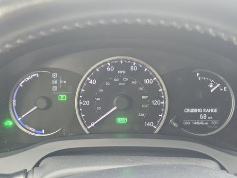 Used 2012 Lexus CT 200h image 22