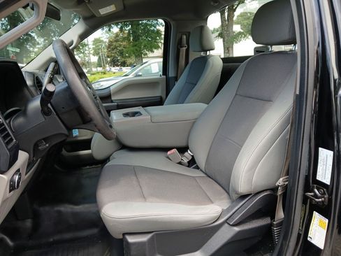 Used 2018 Ford F150 XL w/ Equipment Group 101A Mid RWD image 15
