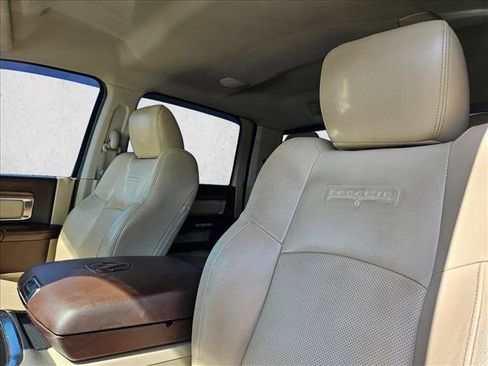 Used 2017 RAM 2500 Laramie AWD/4WD image 12