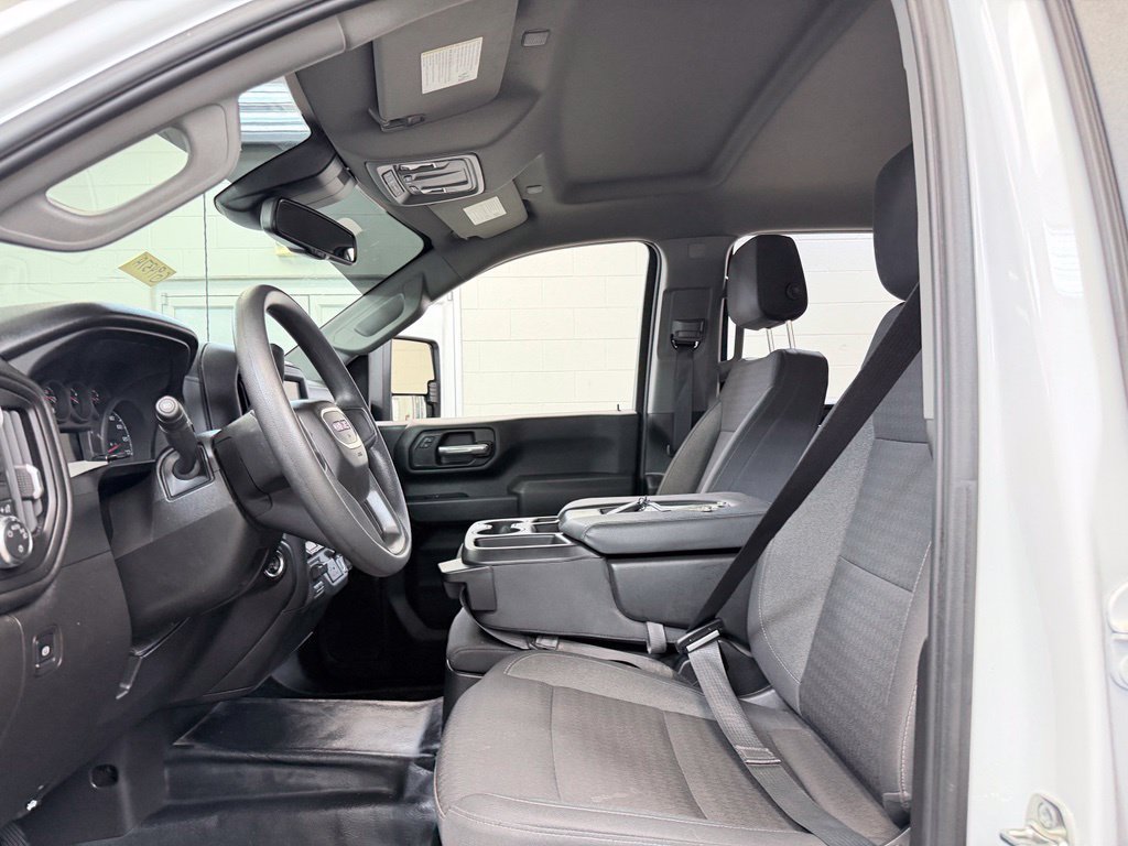 Used 2026 GMC Sierra 2500 Pro AWD/4WD image 16