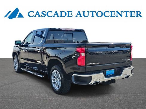 Certified 2022 Chevrolet Silverado 1500 LTZ w/ Technology Package AWD/4WD image 3