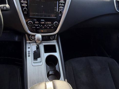 Used 2018 Nissan Murano SV AWD/4WD image 18