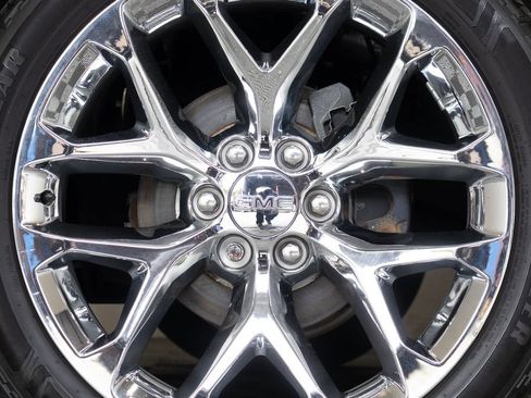 Used 2020 GMC Yukon Denali w/ Denali Ultimate Package AWD/4WD image 10