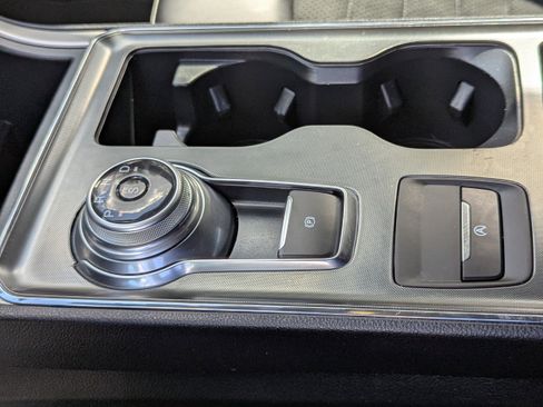 Used 2024 Ford Edge ST-Line image 24