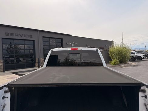 Used 2022 Ford F150 Lariat AWD/4WD image 8