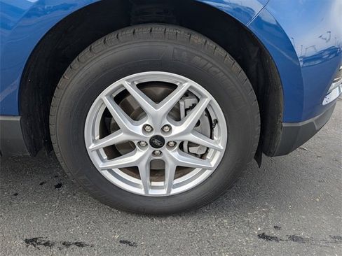 Used 2024 Ford Edge SEL image 26