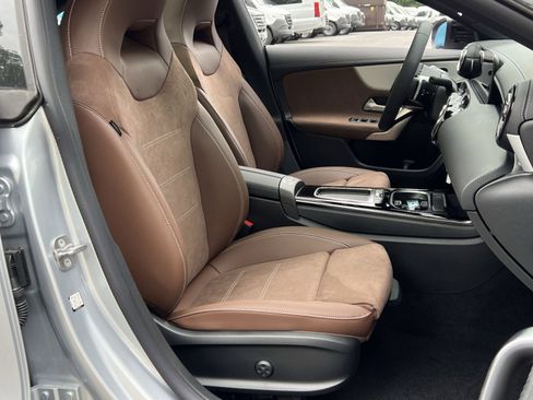 New 2026 Mercedes-Benz CLA 250 4MATIC image 25
