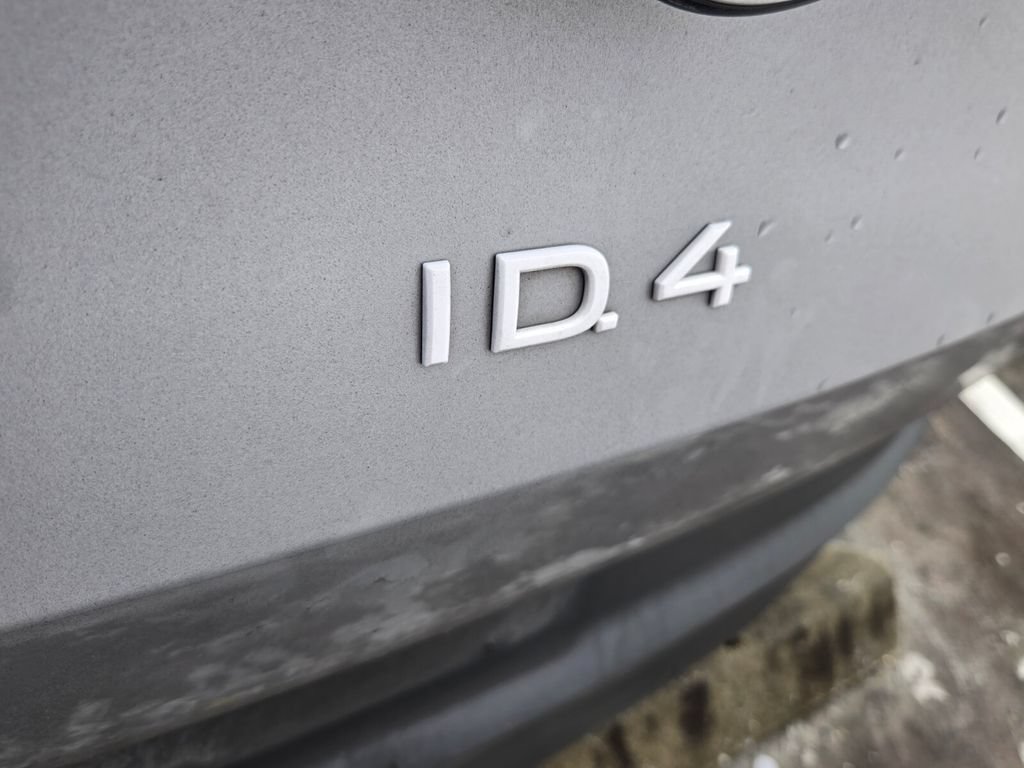 Used 2023 Volkswagen ID.4 2WD image 11