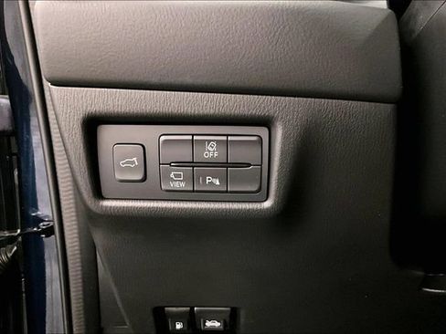 Used 2023 MAZDA CX-5 Signature image 34