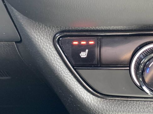 Certified 2026 Honda HR-V Sport image 25