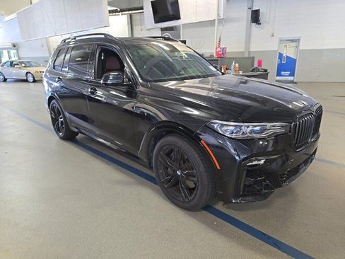 Used 2020 BMW X7 M50i AWD/4WD image 3
