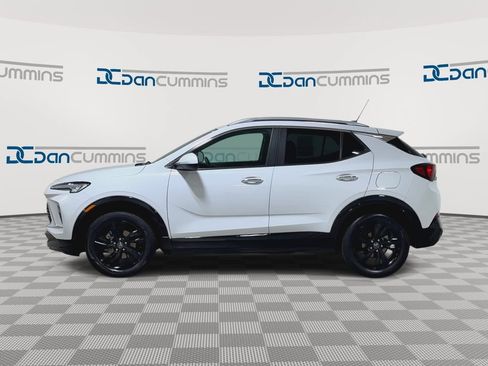 Used 2024 Buick Encore GX Sport Touring w/ Comfort Package FWD image 5