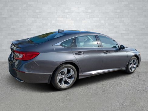 Used 2020 Honda Accord EX image 5