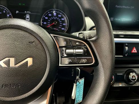 Used 2024 Kia Forte LXS image 23