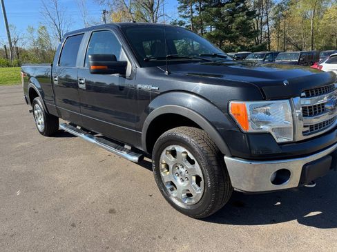 Used 2014 Ford F150 XLT w/ Equipment Group 302A Luxury AWD/4WD image 12