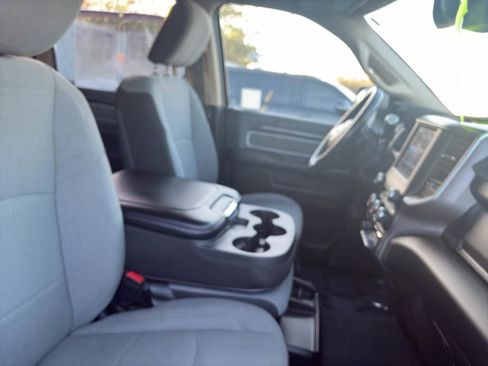 Used 2020 RAM 2500 Big Horn w/ Level 1 Equipment Group image 28