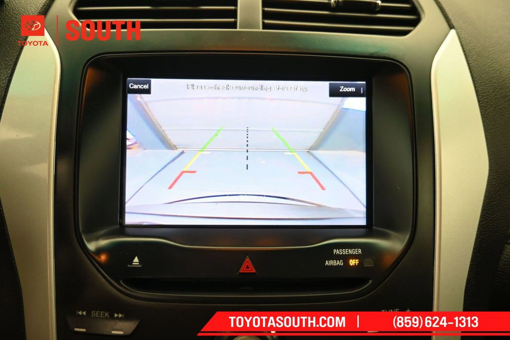 Used 2013 Ford Explorer XLT AWD/4WD image 17