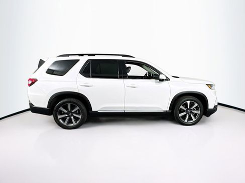 Used 2023 Honda Pilot Elite image 8